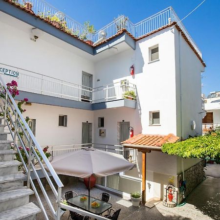 Hotel Haus Irene Potos Zewnętrze zdjęcie