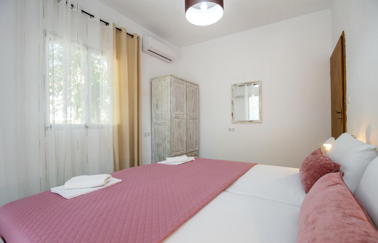 Hotel Haus Irene Potos Zewnętrze zdjęcie
